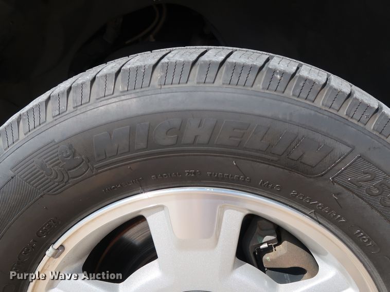 image for item GE9003 2013 Ford F150 XLT SuperCrew pickup truck