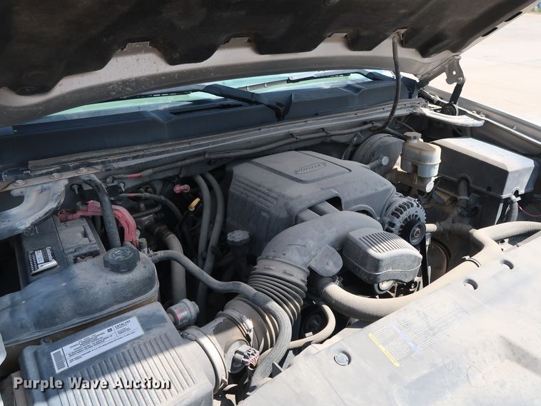 image for item GE9004 2007 Chevrolet Silverado 1500 LS Crew Cab pickup truck