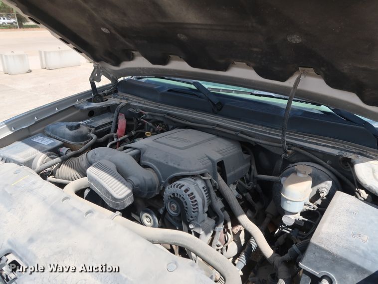 image for item GE9004 2007 Chevrolet Silverado 1500 LS Crew Cab pickup truck