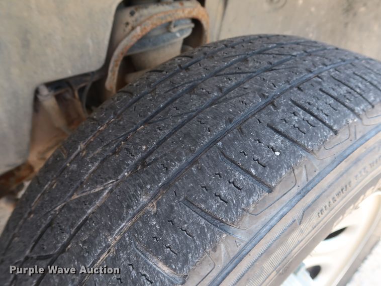 image for item GE9004 2007 Chevrolet Silverado 1500 LS Crew Cab pickup truck