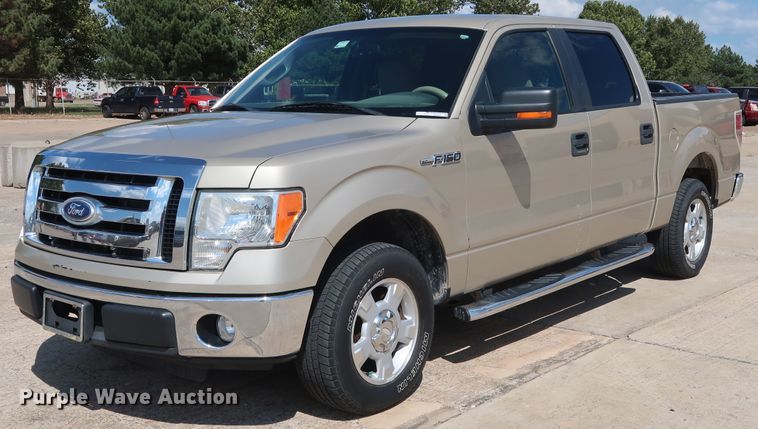 image for item GE9005 2010 Ford F150 XLT SuperCrew pickup truck
