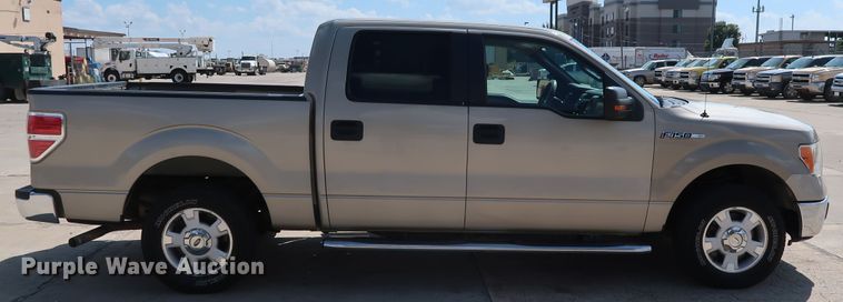 image for item GE9005 2010 Ford F150 XLT SuperCrew pickup truck