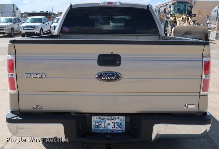 image for item GE9005 2010 Ford F150 XLT SuperCrew pickup truck