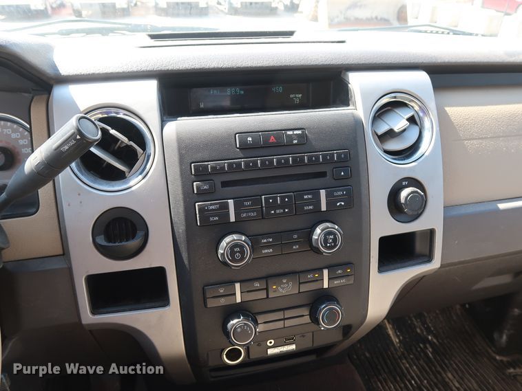 image for item GE9005 2010 Ford F150 XLT SuperCrew pickup truck