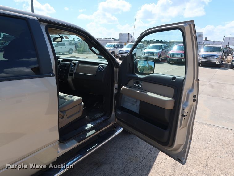 image for item GE9005 2010 Ford F150 XLT SuperCrew pickup truck