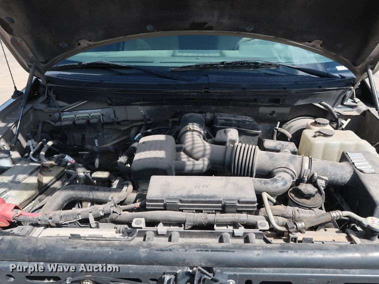 image for item GE9005 2010 Ford F150 XLT SuperCrew pickup truck