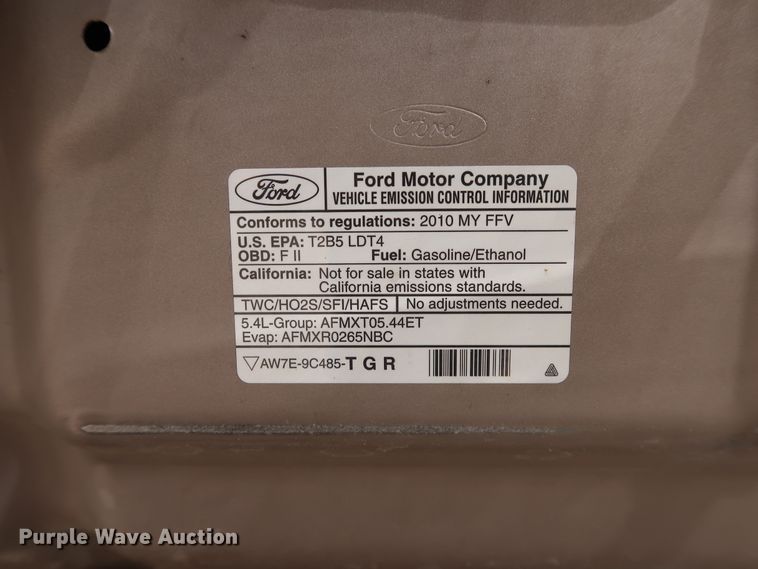 image for item GE9005 2010 Ford F150 XLT SuperCrew pickup truck