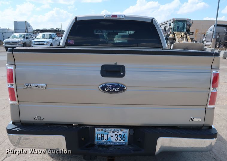 image for item GE9005 2010 Ford F150 XLT SuperCrew pickup truck