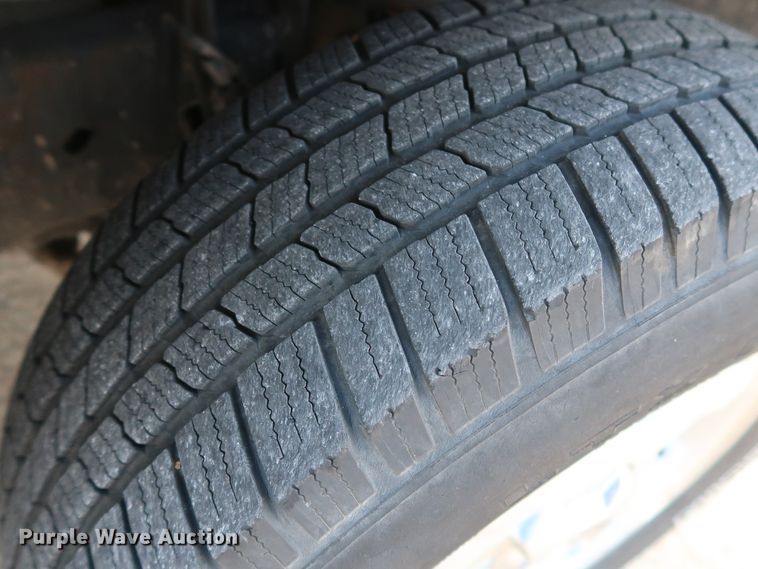 image for item GE9005 2010 Ford F150 XLT SuperCrew pickup truck