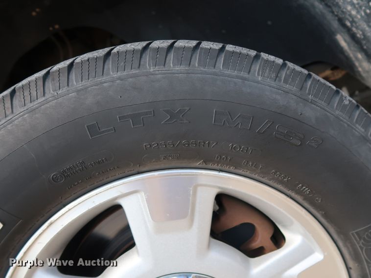 image for item GE9005 2010 Ford F150 XLT SuperCrew pickup truck