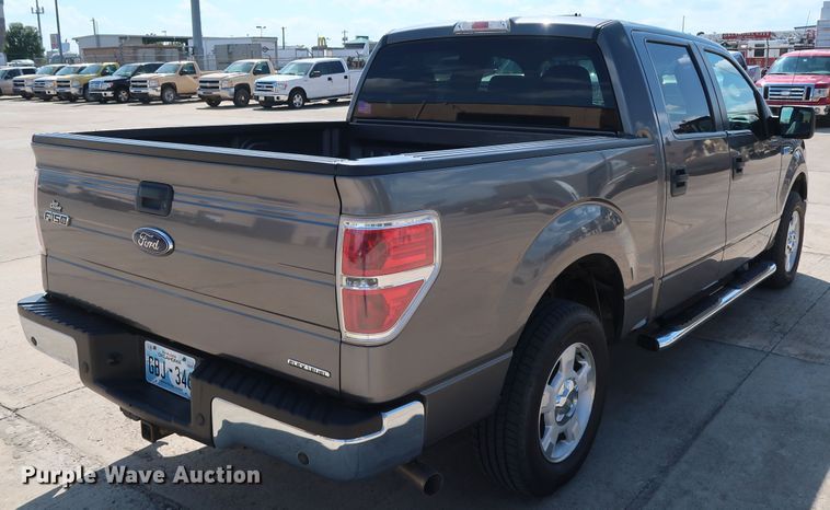 image for item GE9006 2013 Ford F150 XLT SuperCrew pickup truck