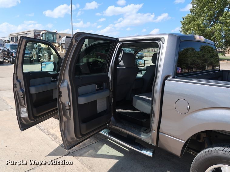 image for item GE9006 2013 Ford F150 XLT SuperCrew pickup truck