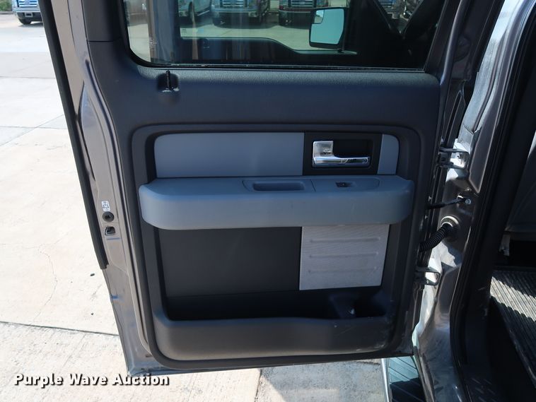 image for item GE9006 2013 Ford F150 XLT SuperCrew pickup truck