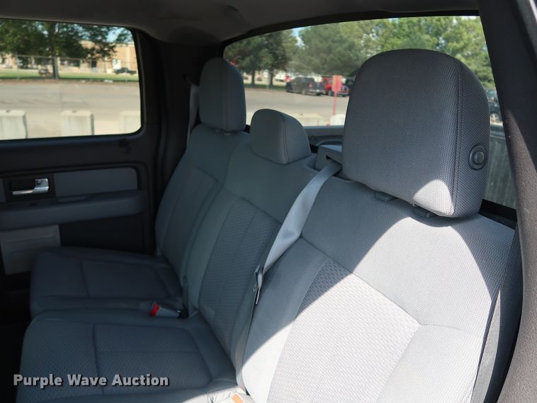 image for item GE9006 2013 Ford F150 XLT SuperCrew pickup truck