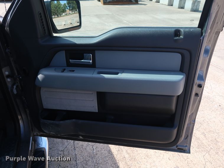 image for item GE9006 2013 Ford F150 XLT SuperCrew pickup truck