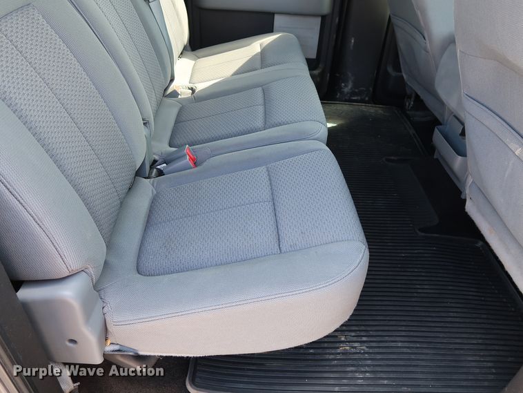 image for item GE9006 2013 Ford F150 XLT SuperCrew pickup truck