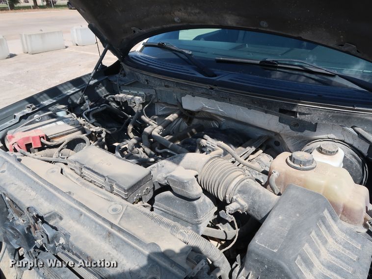 image for item GE9006 2013 Ford F150 XLT SuperCrew pickup truck