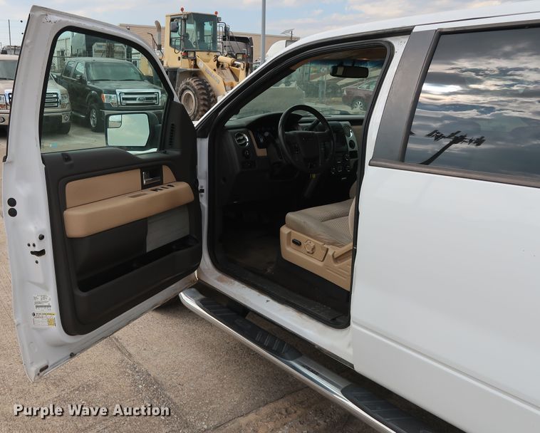 image for item GE9007 2013 Ford F150 XLT SuperCrew pickup truck