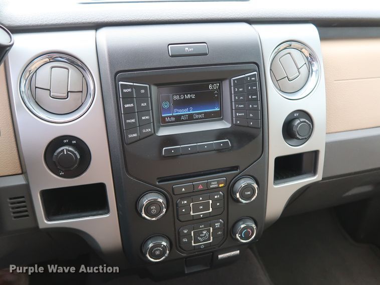 image for item GE9007 2013 Ford F150 XLT SuperCrew pickup truck