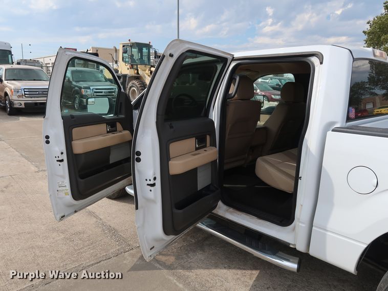 image for item GE9007 2013 Ford F150 XLT SuperCrew pickup truck