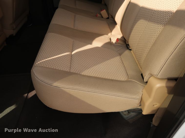 image for item GE9007 2013 Ford F150 XLT SuperCrew pickup truck