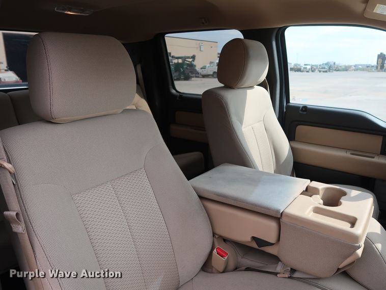 image for item GE9007 2013 Ford F150 XLT SuperCrew pickup truck