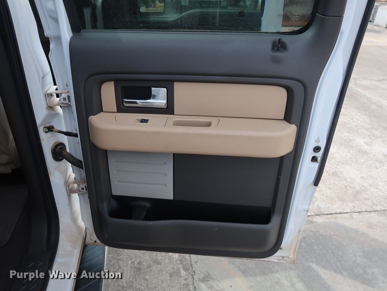 image for item GE9007 2013 Ford F150 XLT SuperCrew pickup truck