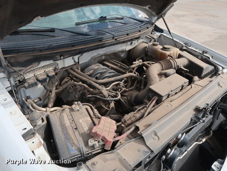 image for item GE9007 2013 Ford F150 XLT SuperCrew pickup truck