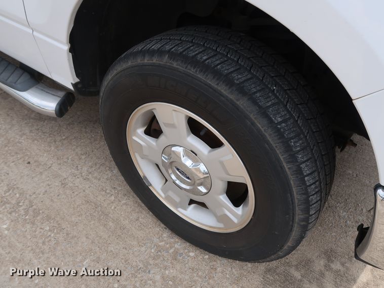 image for item GE9007 2013 Ford F150 XLT SuperCrew pickup truck