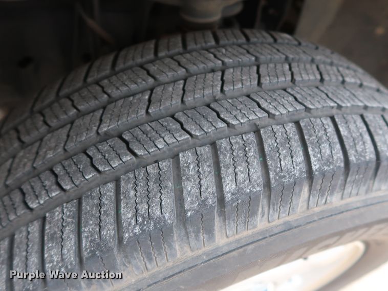 image for item GE9007 2013 Ford F150 XLT SuperCrew pickup truck