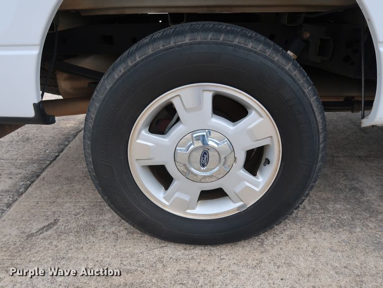 image for item GE9007 2013 Ford F150 XLT SuperCrew pickup truck