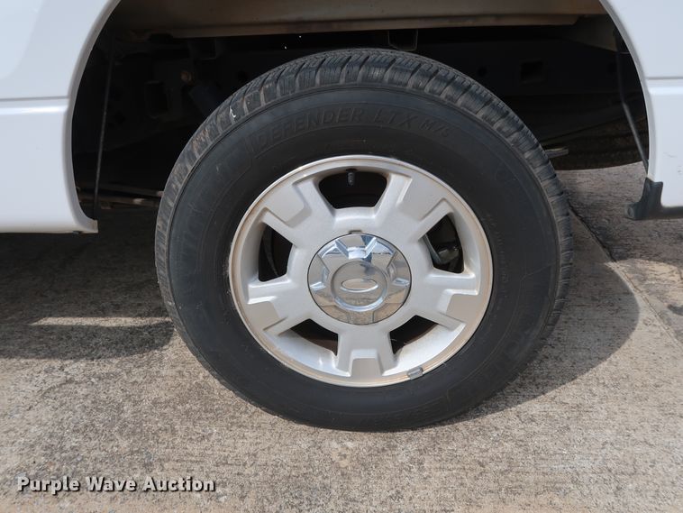 image for item GE9007 2013 Ford F150 XLT SuperCrew pickup truck