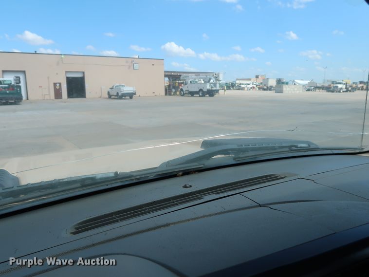 image for item GE9008 2007 Chevrolet Silverado 2500 pickup truck