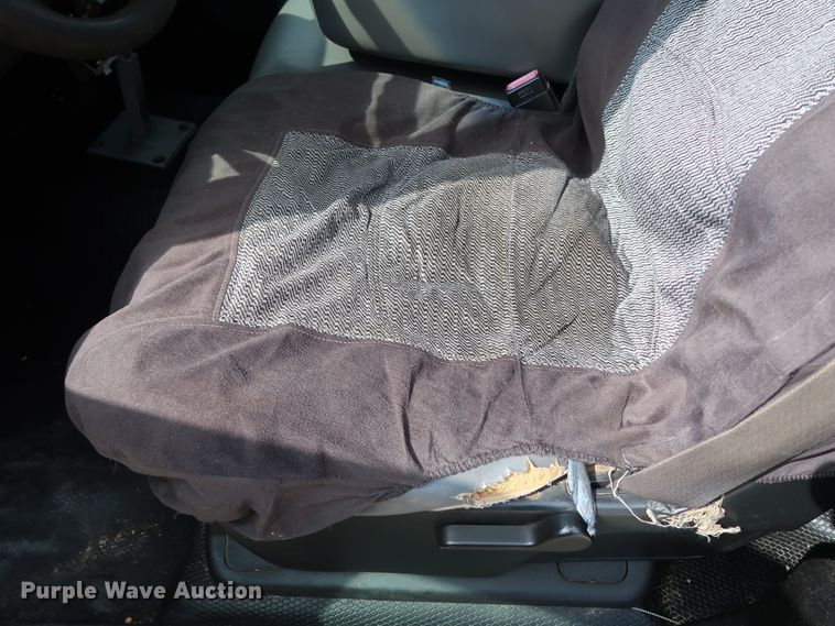 image for item GE9008 2007 Chevrolet Silverado 2500 pickup truck