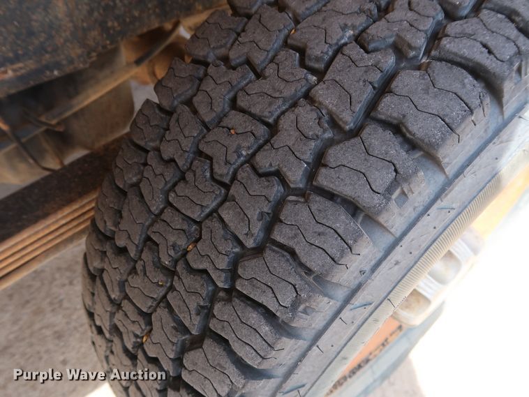 image for item GE9008 2007 Chevrolet Silverado 2500 pickup truck