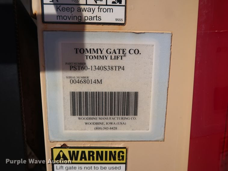 image for item GE9010 2010 Chevrolet Silverado 2500HD pickup truck