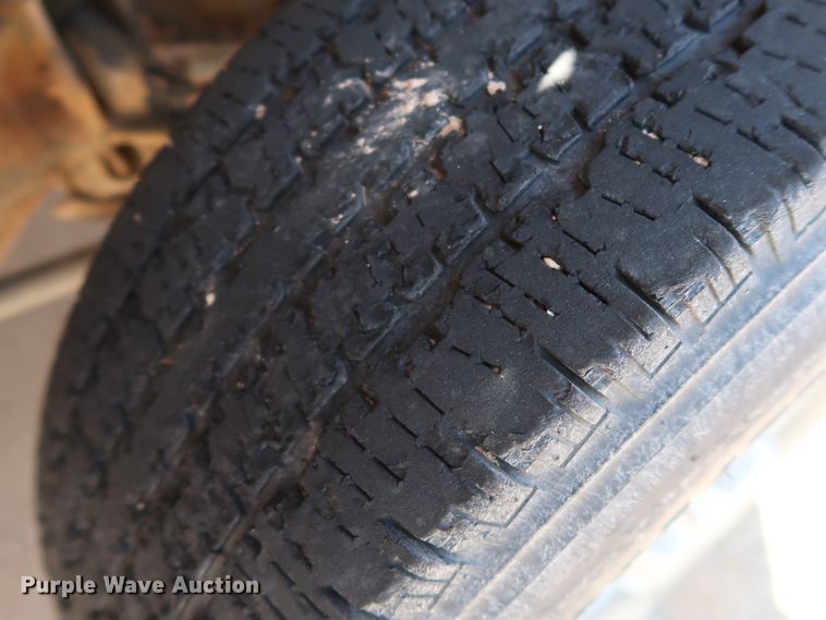 image for item GE9010 2010 Chevrolet Silverado 2500HD pickup truck