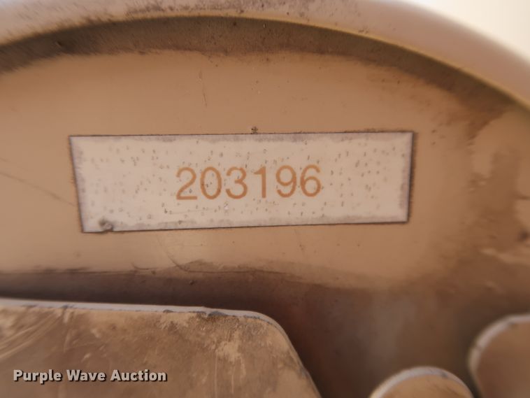 image for item GE9010 2010 Chevrolet Silverado 2500HD pickup truck