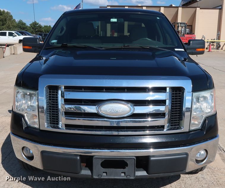 image for item GE9011 2009 Ford F150 XLT SuperCrew pickup truck