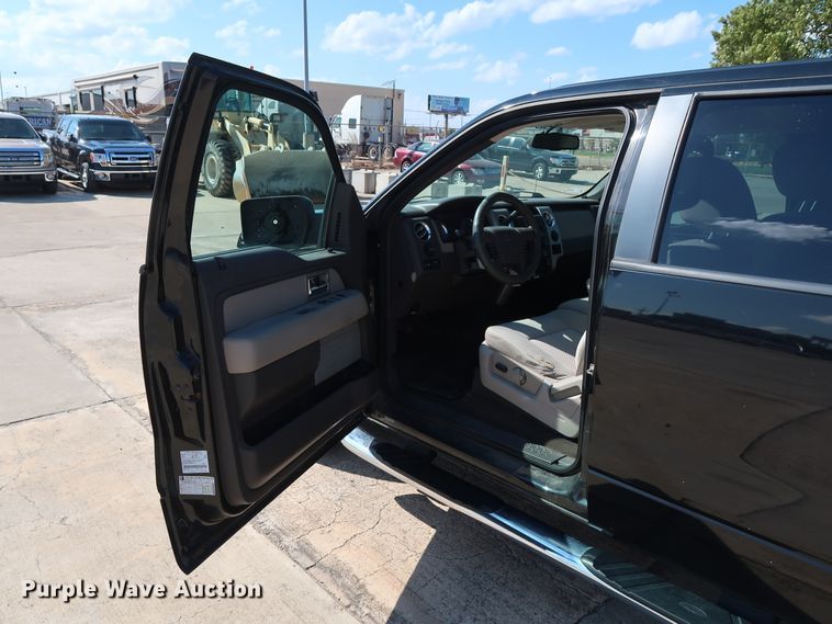 image for item GE9011 2009 Ford F150 XLT SuperCrew pickup truck