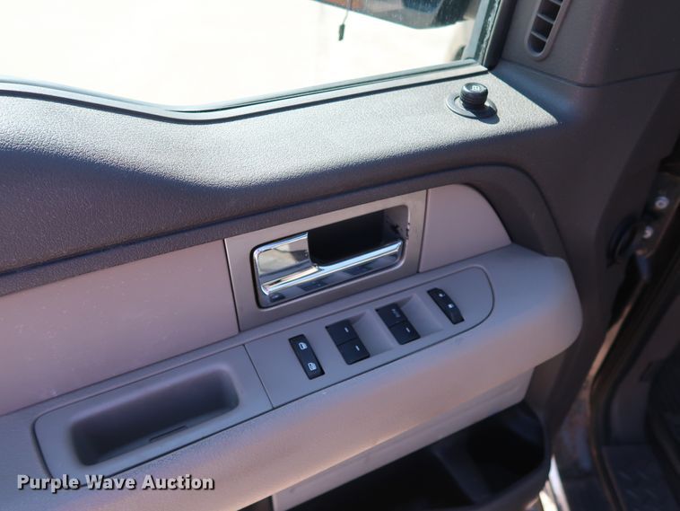 image for item GE9011 2009 Ford F150 XLT SuperCrew pickup truck