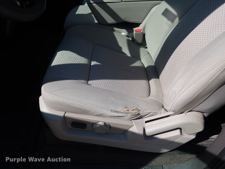 image for item GE9011 2009 Ford F150 XLT SuperCrew pickup truck