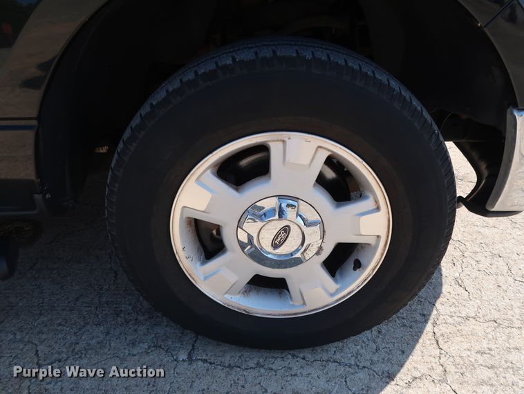 image for item GE9011 2009 Ford F150 XLT SuperCrew pickup truck