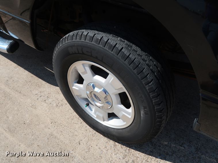 image for item GE9011 2009 Ford F150 XLT SuperCrew pickup truck