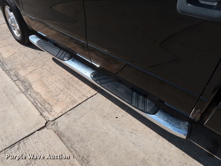 image for item GE9011 2009 Ford F150 XLT SuperCrew pickup truck