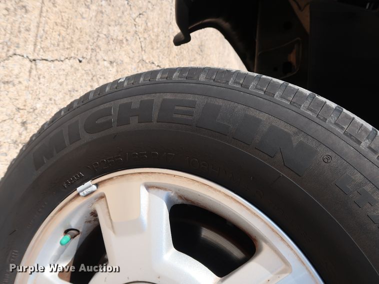 image for item GE9011 2009 Ford F150 XLT SuperCrew pickup truck