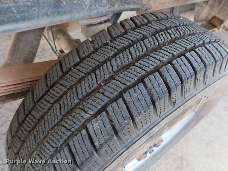 image for item GE9012 2010 Chevrolet Silverado 2500 pickup truck