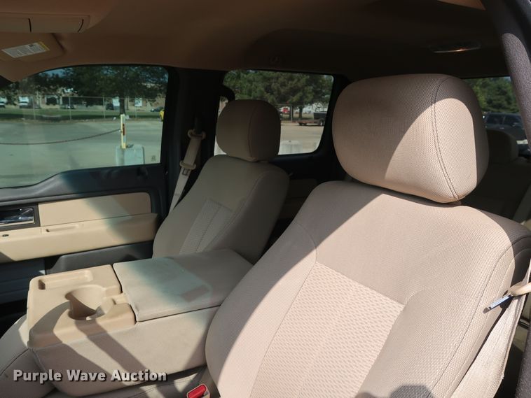 image for item GE9013 2013 Ford F150 XLT SuperCrew pickup truck