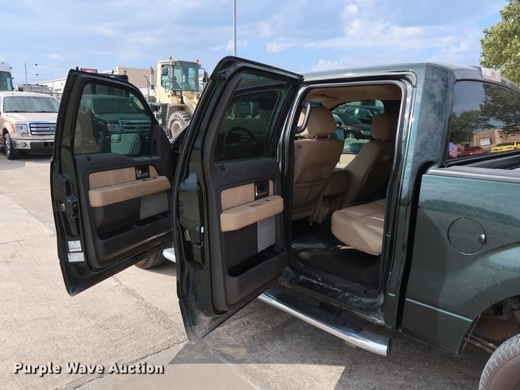 image for item GE9013 2013 Ford F150 XLT SuperCrew pickup truck