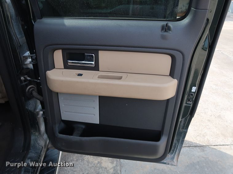 image for item GE9013 2013 Ford F150 XLT SuperCrew pickup truck